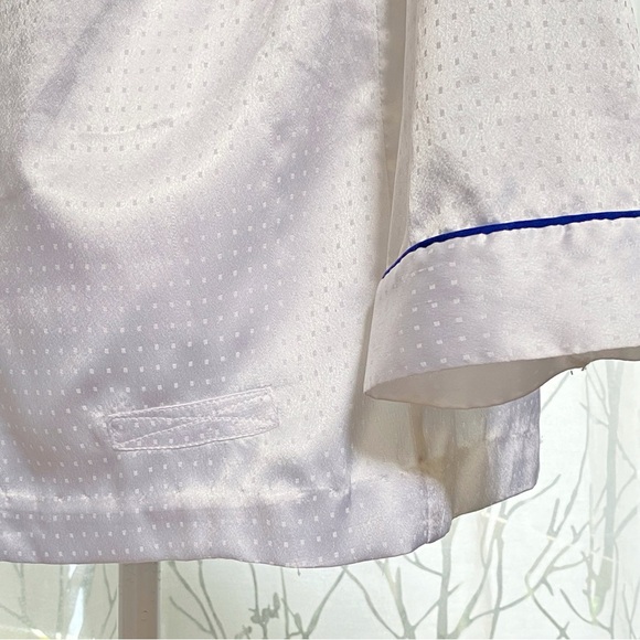 Vintage Christian Dior white satin collared long sleeve button up pajama PJ top - Picture 12 of 13